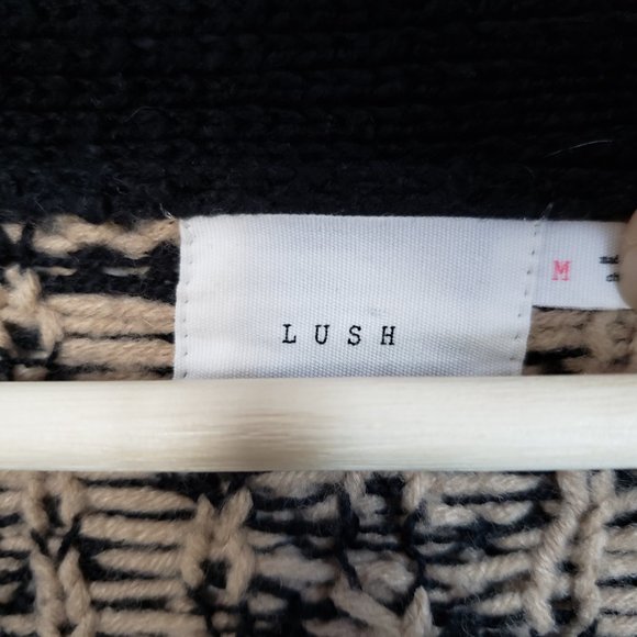 Lush Cardigan Tribal Print Black & Beige Medium - Picture 3 of 5